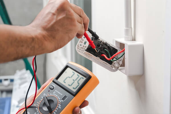 Facilities Management Services - Electricians